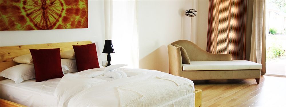 The Place Resort At Tokeh Beach Фрийтаун Екстериор снимка