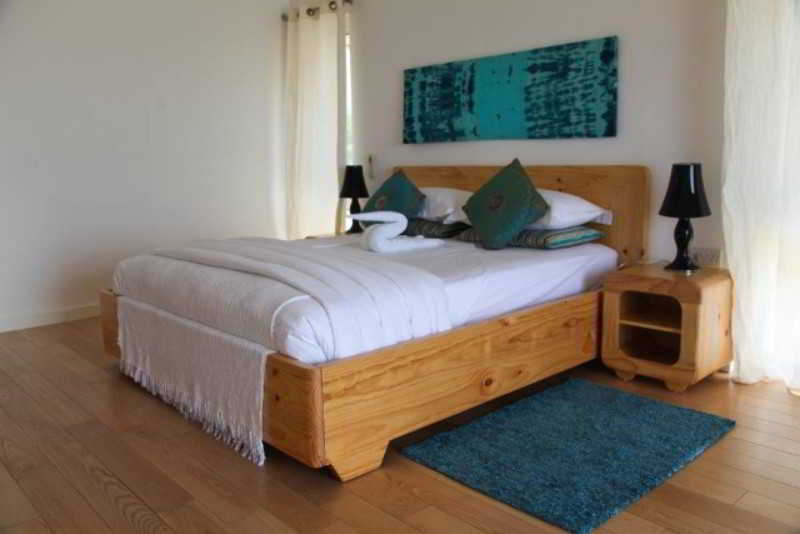 The Place Resort At Tokeh Beach Фрийтаун Екстериор снимка